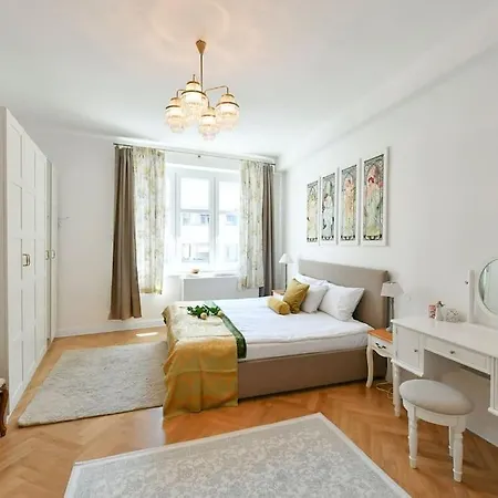 Appartement Luxury 3bedrs 2baths By Old Town Square *