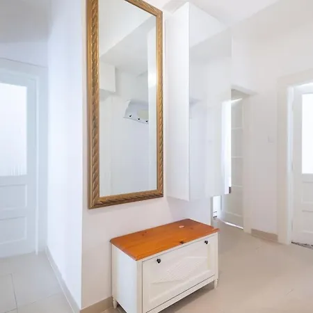Luxury 3bedrs 2baths By Old Town Square * Praga
